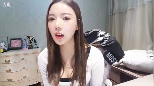 小姨子：招募真爱粉 2019-11-06 21点场