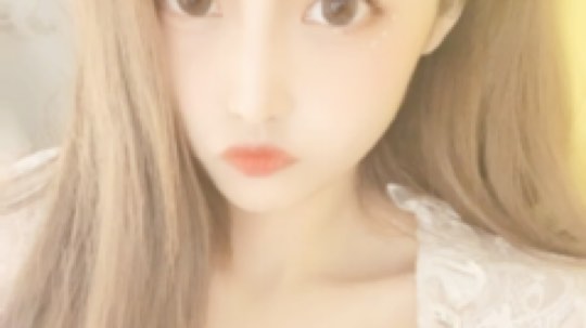 啵唧，啵唧[亲亲]