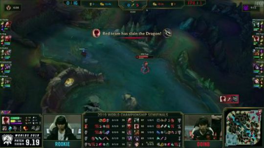 我在斗鱼看英雄联盟赛事直播英雄联盟