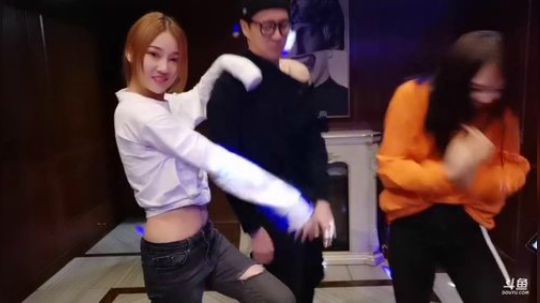 心心恋凡发布了一个斗鱼视频2019-11-08