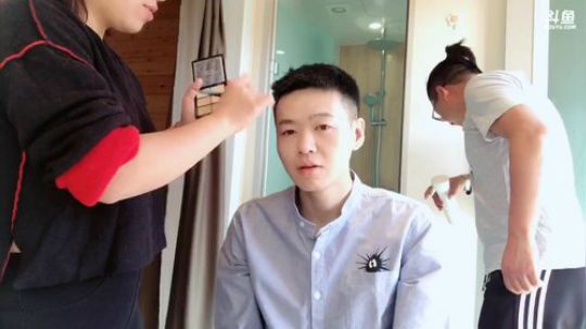 飞机火箭中雷神皮肤王者武器~47895 2019-10-31 08点场