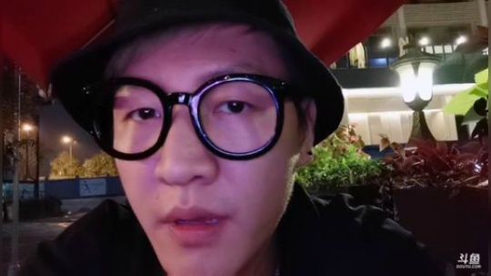 August丶21th发布了一个斗鱼视频2019-11-11