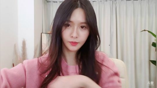 流年手中逝发布了一个斗鱼视频2019-11-11