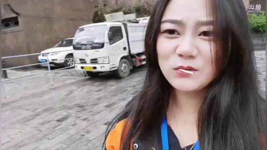 肖淑洁生命中的光和盐发布了一个斗鱼视频2019-11-12