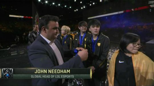 liyunanhj发布了一个斗鱼视频2019-11-12