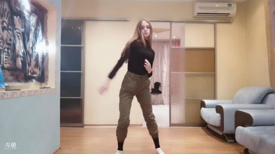 不再畏惧丶为愛低头发布了一个斗鱼视频2019-11-12