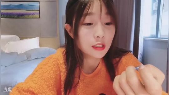 肖淑洁生命中的光和盐发布了一个斗鱼视频2019-11-15