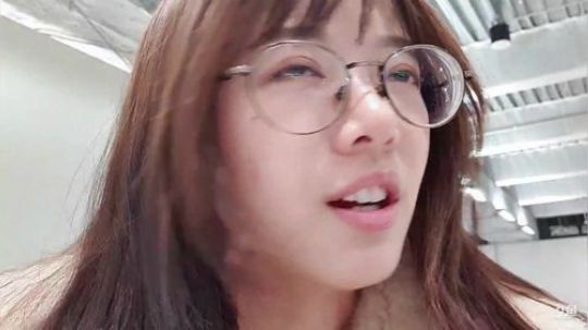 骆歆:马上回上海，信号不太好播一会儿 2019-11-15 20点场