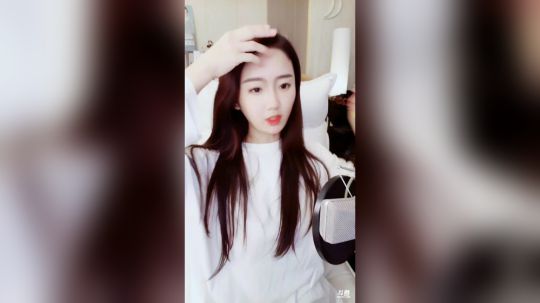 登月团丶离去发布了一个斗鱼视频2019-11-16