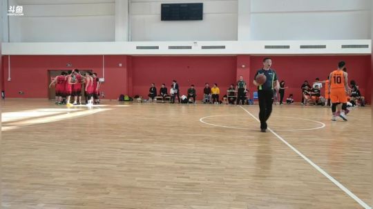 金城湾VS果岭生活 三盛杯总决赛