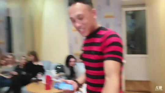 俄罗斯异国风情的直播间 2019-11-16 22点场