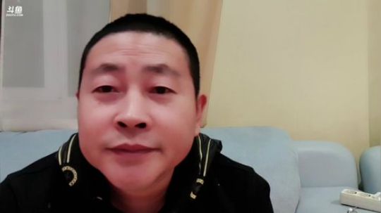 周一新的开始，尬聊走起。 2019-11-18 18点场