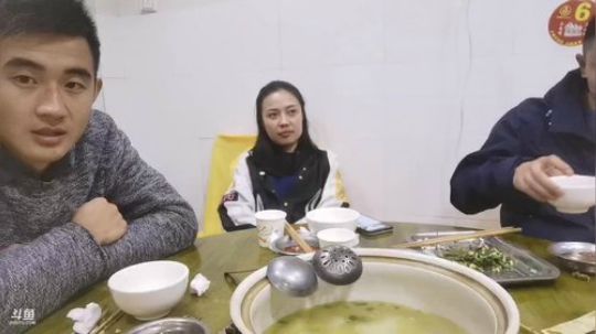 和我在康定的街头走一走 2019-11-19 23点场