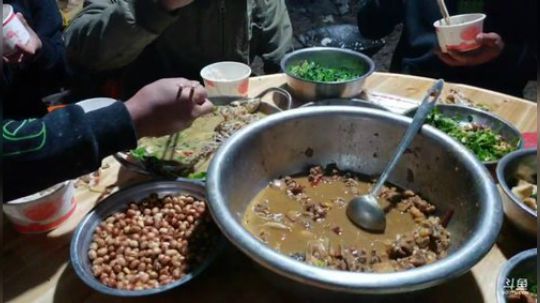 勇士围坐篝火边 2019-11-19 20点场