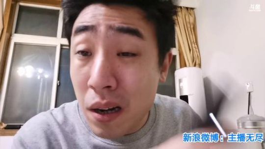 我在斗鱼看无尽无尽的无尽直播美食