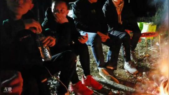 双倍亲密度，篝火聊天 2019-11-18 21点场