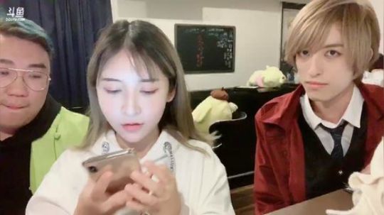 HHHISHHH发布了一个斗鱼视频2019-11-20