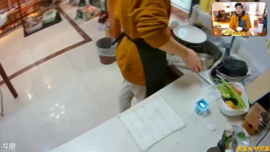 哆啦爱梦梦发布了一个斗鱼视频2019-11-20