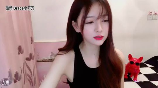 不会喝酒的车模不是好主播 2019-11-19 22点场