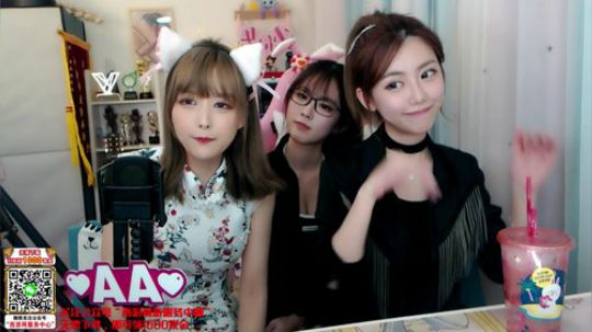 菜菜的瓜皮帽发布了一个斗鱼视频2019-11-21