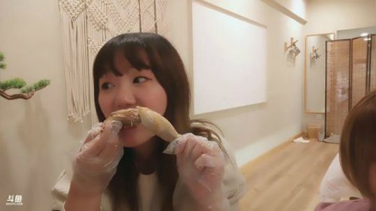 大鱼哆宝发布了一个斗鱼视频2019-11-21