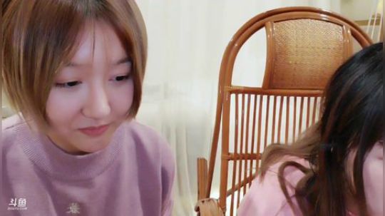 我在斗鱼看甜心战士直播动作冒险