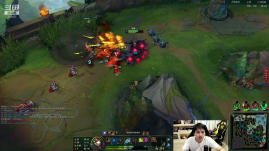 草莓：打打LOL准备全明星表演赛 2019-11-23 00点场