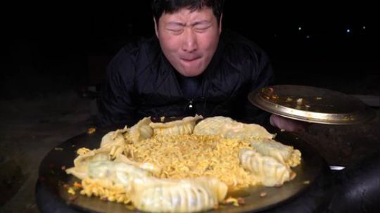 [兴森一家] 4袋拉面+2袋王饺子