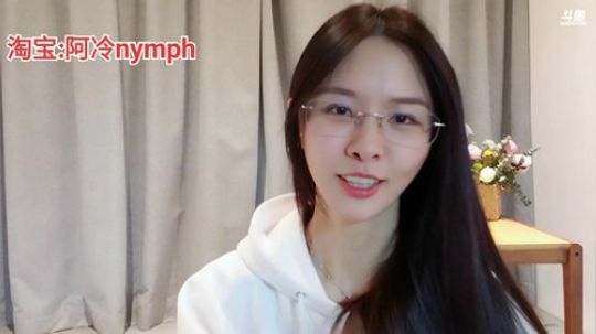 大家空的话麻烦帮忙投一下票哟~ 2019-11-23 23点场