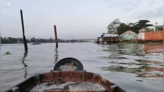 《睿智兄弟》闯越南湄公河水上市场 2019-11-24 06点场