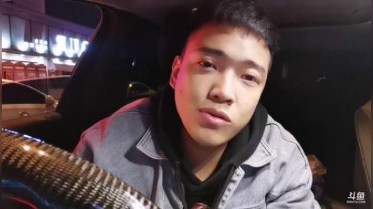周末酒吧街守夜 2019-11-25 01点场