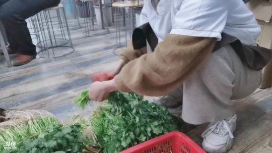 科头溜子发布了一个斗鱼视频2019-11-26
