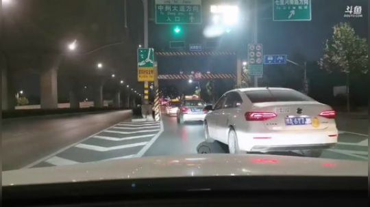 寒冷的天温暖的心 2019-11-26 19点场