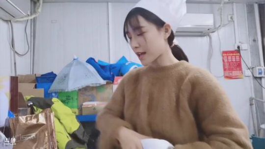 肖淑洁生命中的光和盐发布了一个斗鱼视频2019-11-26