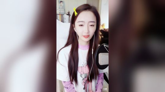 登月团丶离去发布了一个斗鱼视频2019-11-27
