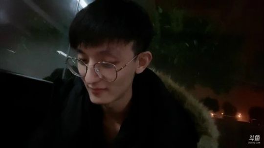 OMG小海：今天我变瘦了 2019-11-30 20点场
