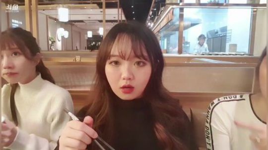 紫琪:在广州小播一下嘻嘻(∩_∩) 2019-11-30 01点场