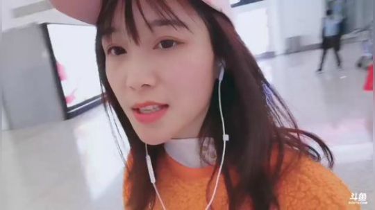 圆园团团发布了一个斗鱼视频2019-12-01