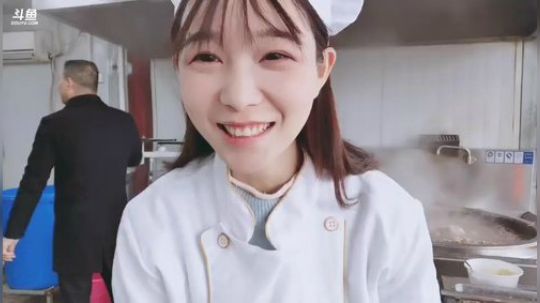 肖淑洁生命中的光和盐发布了一个斗鱼视频2019-12-01