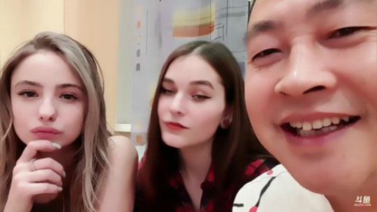 好久没有来的小妹妹她来了。 2019-11-30 21点场