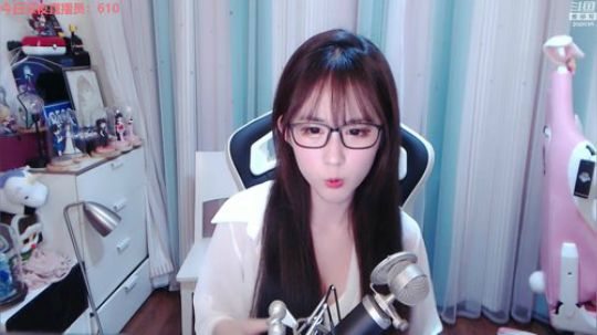 藤一的小幸运发布了一个斗鱼视频2019-12-02