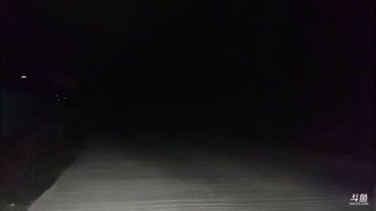 《睿智兄弟》阿坝州云端餐厅。 2019-12-02 18点场