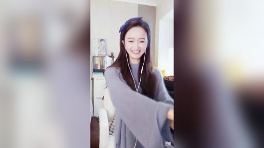 阿华丨Awa丶发布了一个斗鱼视频2019-12-03