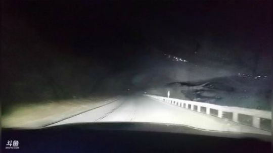 《睿智兄弟》阿坝州云端餐厅。 2019-12-03 18点场