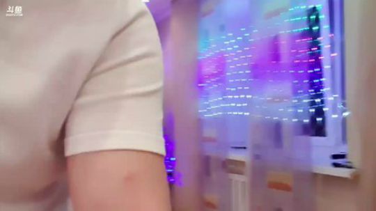 可爱活泼一姐芷若妹妹来了。 2019-12-04 17点场