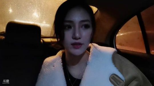 去小花生日聚会，播一会 2019-11-30 18点场