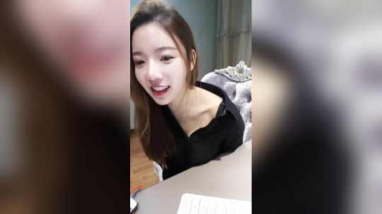 小姨子：周五好呀 2019-12-06 19点场