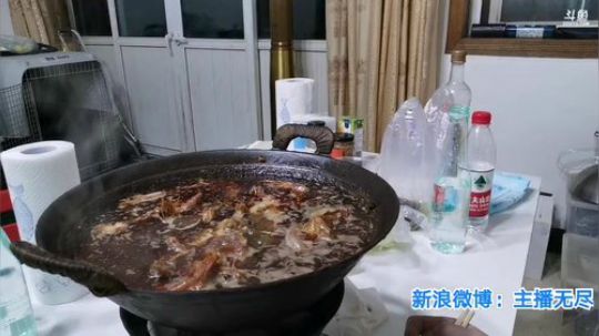 我在斗鱼看无尽无尽的无尽直播美食