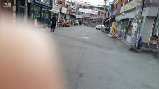 遥阿姨：和朋友逛一下。 2019-12-02 14点场