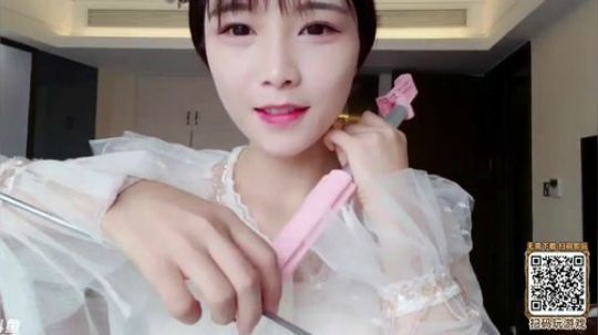肖淑洁生命中的光和盐发布了一个斗鱼视频2019-12-09